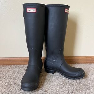 Hunter Boots + Socks